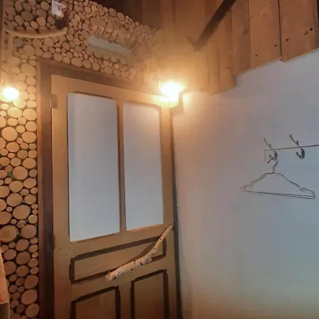 Gites, Les Sapins, Les Jonquilles, Le Sagard Nature Et Détente Appartement La Houssiere